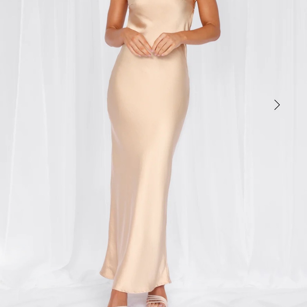 Hello Molly THE FELICITY STRAPLESS SATIN MAXI DRESS CHAMPAGNE